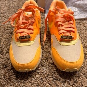 Nike Air Max 1 Puerto Rico Orange Frost